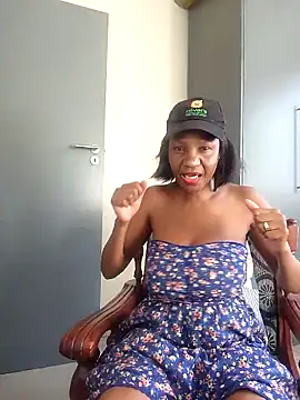 Mommy Sienna online show from April 4, 2026, 2:25 pm