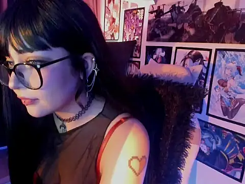 LilithMyers online show from November 30, 2025, 2:26 am