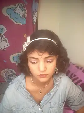 Snapshot of Freakingromance chatting on March 2, 2026, 7:32 pm Freakingromance online show from March 2, 2026, 7:32 pm