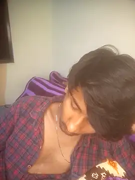 Snapshot of Freakingromance chatting on March 9, 2026, 6:45 pm Freakingromance online show from March 9, 2026, 6:45 pm