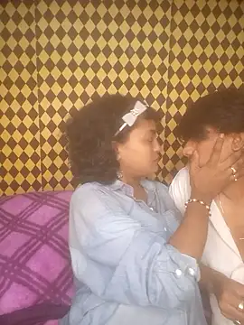 Snapshot of Freakingromance chatting on March 14, 2026, 6:57 pm Freakingromance online show from March 14, 2026, 6:57 pm