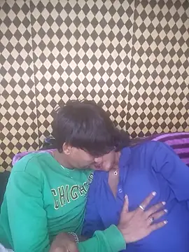 Snapshot of Freakingromance chatting on March 18, 2026, 8:39 am Freakingromance online show from March 18, 2026, 8:39 am