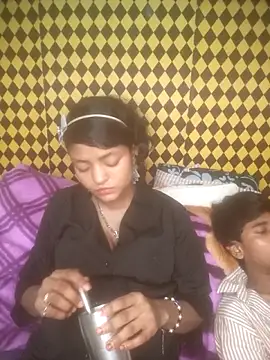 Snapshot of Freakingromance chatting on March 28, 2026, 9:03 pm Freakingromance online show from March 28, 2026, 9:03 pm