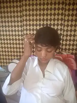 Snapshot of Freakingromance chatting on April 1, 2026, 7:20 am Freakingromance online show from April 1, 2026, 7:20 am