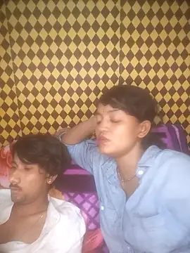 Snapshot of Freakingromance chatting on April 8, 2026, 7:03 pm Freakingromance online show from April 8, 2026, 7:03 pm