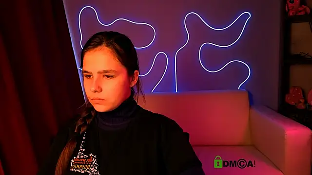 Snapshot of kelly_may1 chatting on November 10, 2025, 12:26 pm kelly may1 online show from November 10, 2025, 12:26 pm