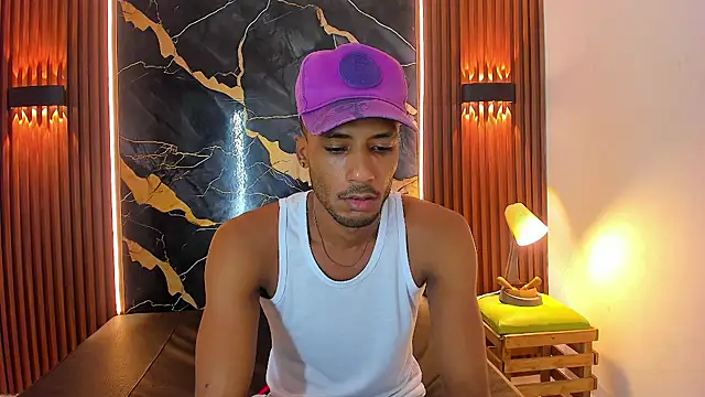 Snapshot of AlexthePervert_xxx chatting on November 4, 2025, 8:30 pm AlexthePervert xxx online show from November 4, 2025, 8:30 pm