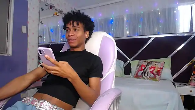 Santy bigcock 01 online show from April 2, 2026, 2:58 pm