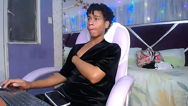 Santy bigcock 01 online show from April 5, 2026, 12:13 pm