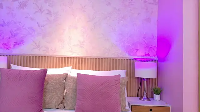 ValeriaMonet online show from March 27, 2026, 7:57 pm