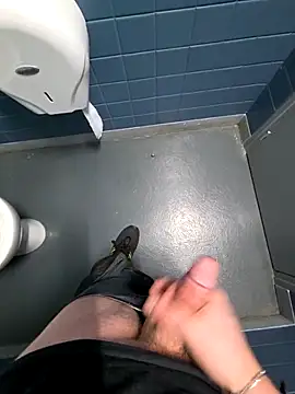 seulementme online show from March 20, 2026, 8:52 am