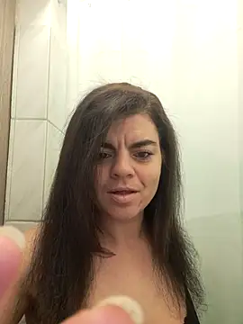 Snapshot of Cicumicus chatting on November 12, 2025, 4:51 pm Cicumicus online show from November 12, 2025, 4:51 pm