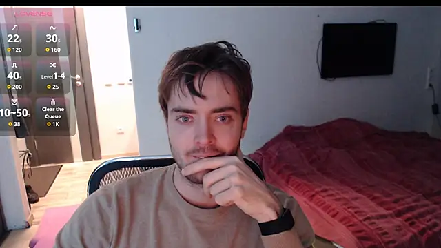 lucky swimmer online show from December 5, 2025, 3:09 pm