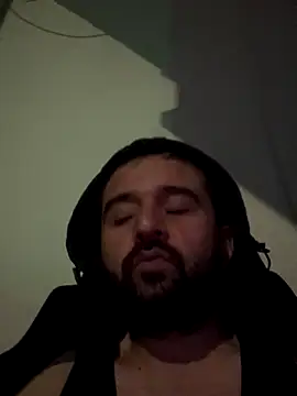 NiktirGit31 online show from November 30, 2025, 3:38 pm