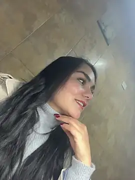 babypretty07 online show from November 28, 2025, 3:25 pm