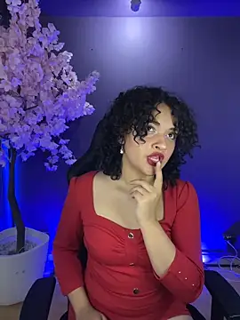 Snapshot of _sarahRose chatting on November 27, 2025, 4:36 am sarahRose online show from November 27, 2025, 4:36 am