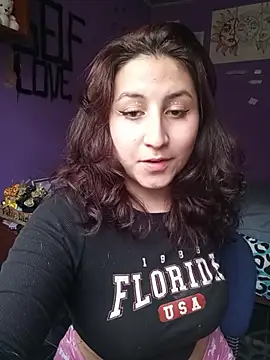 Snapshot of Rosett_Nice_ chatting on November 12, 2025, 8:30 pm Rosett Nice online show from November 12, 2025, 8:30 pm