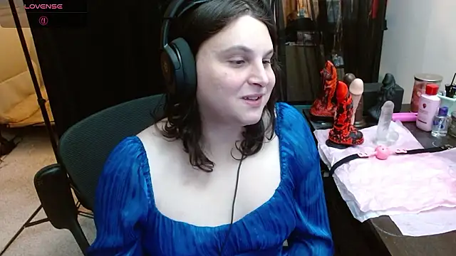 Salacious Sage online show from February 13, 2026, 11:45 pm