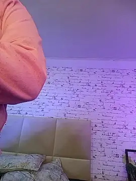 April Kay online show from November 29, 2025, 3:31 am