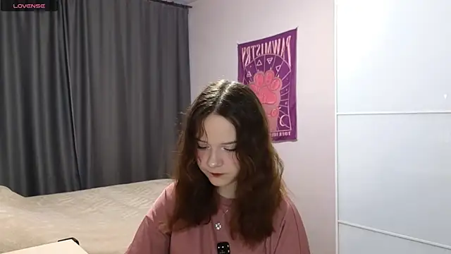 Snapshot of AlissaGerardo chatting on June 8, 2026, 2:23 am AlissaGerardo online show from June 8, 2026, 2:23 am