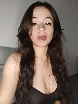 danielamonet online show from April 29, 2026, 2:04 am