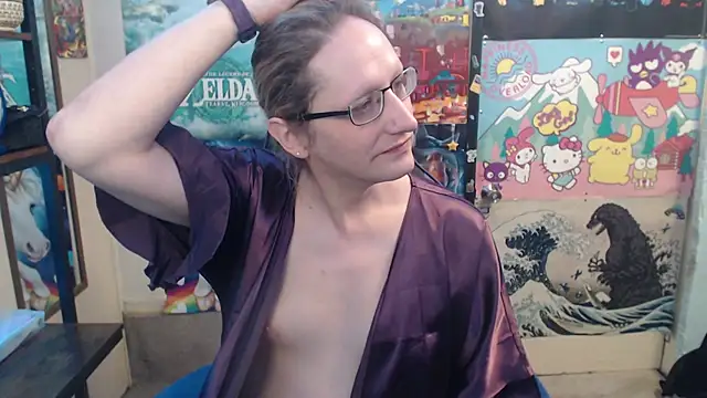 Savanah Banana  online show from April 2, 2026, 9:29 am