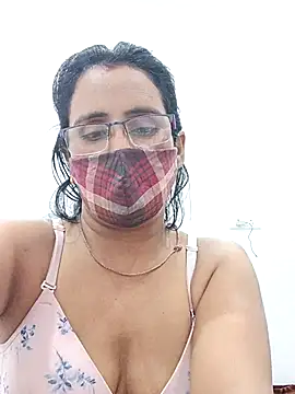 sanjana077 online show from March 15, 2026, 3:23 am