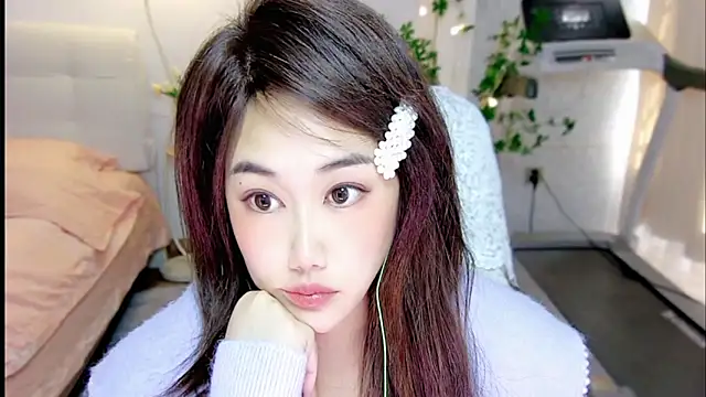 tutumissy online show from November 28, 2025, 6:38 am