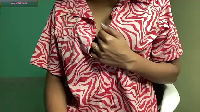 Snapshot of classy_kritii chatting on March 5, 2026, 6:53 am classy kritii online show from March 5, 2026, 6:53 am