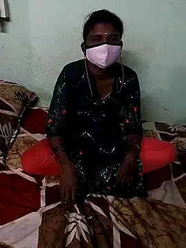 Couple1114 online show from November 11, 2025, 8:03 am