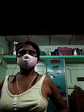 Couple1114 online show from November 13, 2025, 4:28 pm