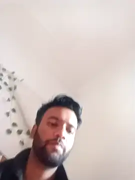 Snapshot of littleprincesssss chatting on November 17, 2025, 10:21 am littleprincesssss online show from November 17, 2025, 10:21 am