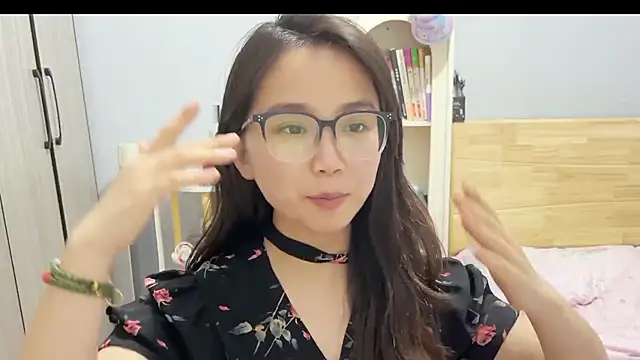 Hmm 0303 online show from February 28, 2026, 3:46 pm