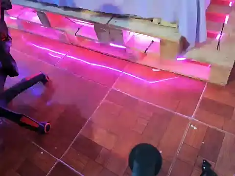 Snapshot of Carito_35 chatting on November 6, 2025, 9:37 pm Carito 35 online show from November 6, 2025, 9:37 pm