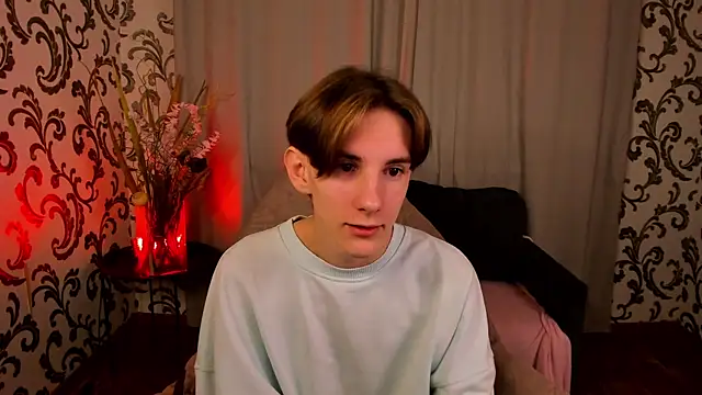 Snapshot of ted_lun chatting on November 14, 2025, 6:50 pm ted lun online show from November 14, 2025, 6:50 pm