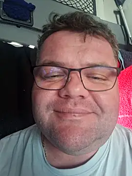 Grase44 online show from November 20, 2025, 1:33 pm