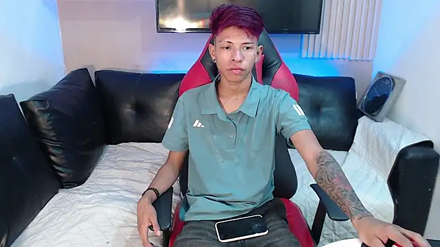 Tessachains 2  online show from November 12, 2025, 6:41 pm