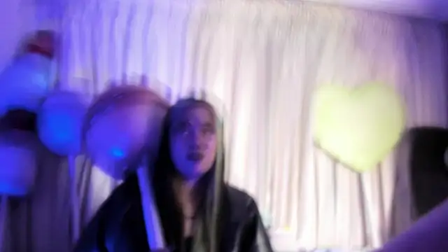 Lilith Zenith  online show from February 8, 2026, 4:16 am