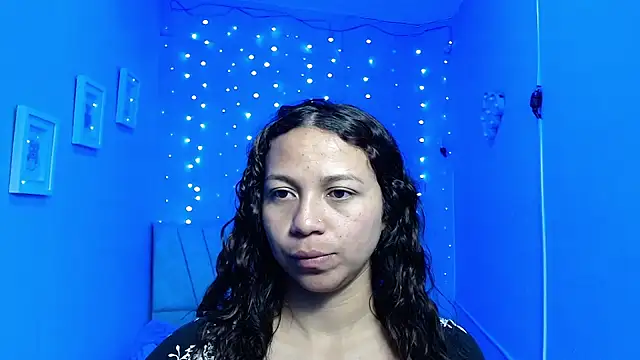 Snapshot of monika_256 chatting on November 10, 2025, 1:10 pm monika 256 online show from November 10, 2025, 1:10 pm