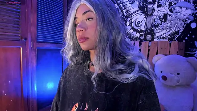 ivybank online show from December 22, 2025, 7:44 pm