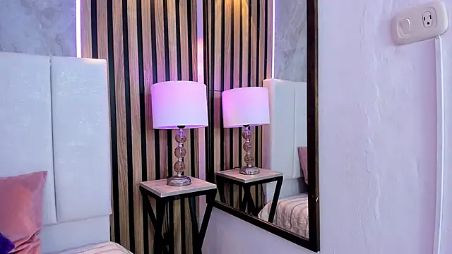 Snapshot of Carlotta_de_velour chatting on January 19, 2026, 2:59 am Carlotta de velour online show from January 19, 2026, 2:59 am