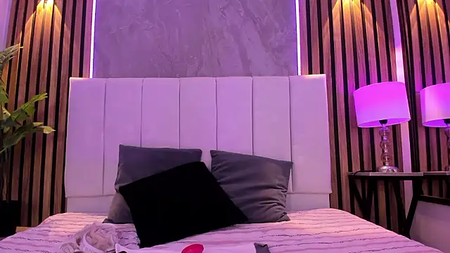 Snapshot of Carlotta_de_velour chatting on March 9, 2026, 3:10 am Carlotta de velour online show from March 9, 2026, 3:10 am