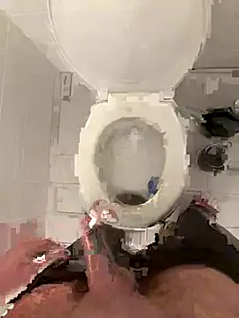 Snapshot of esko42 chatting on November 9, 2025, 12:03 pm esko42 online show from November 9, 2025, 12:03 pm