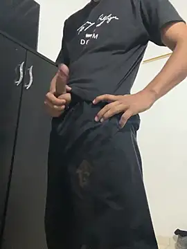 Snapshot of Abismo202 chatting on November 8, 2025, 12:11 am Abismo202 online show from November 8, 2025, 12:11 am