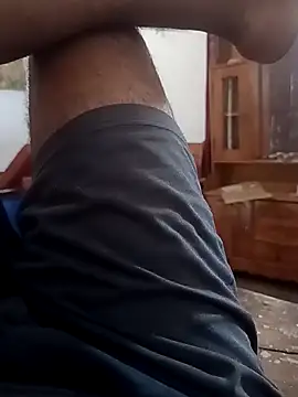 Hot komall online show from November 6, 2025, 4:46 am