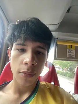 Snapshot of Bay_freedo chatting on December 1, 2025, 5:51 pm Bay freedo online show from December 1, 2025, 5:51 pm