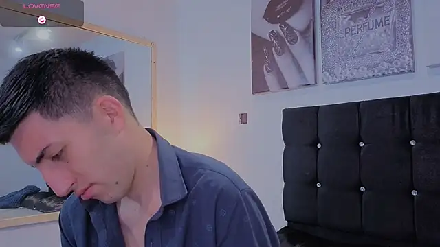 Un Sluttyy online show from February 28, 2026, 11:00 am