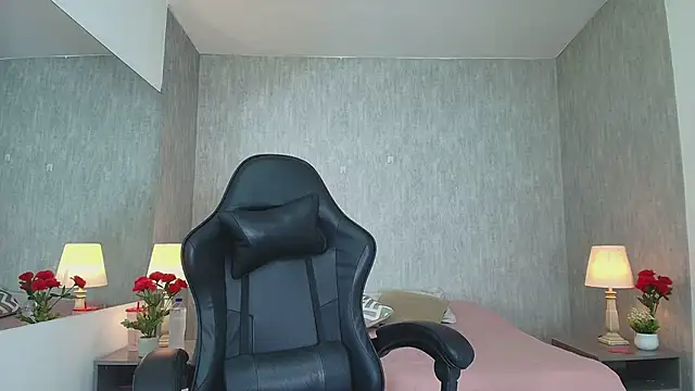 MeganDiamont FG online show from March 11, 2026, 7:31 pm