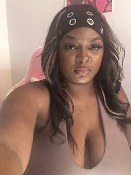 Fxncymuse online show from March 6, 2026, 2:13 pm