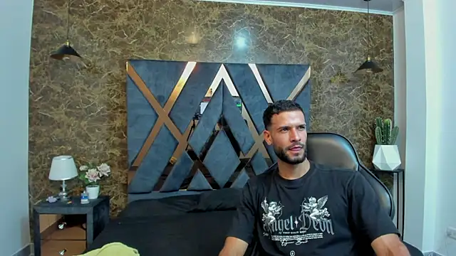 Jacob Benelli online show from February 9, 2026, 11:20 pm